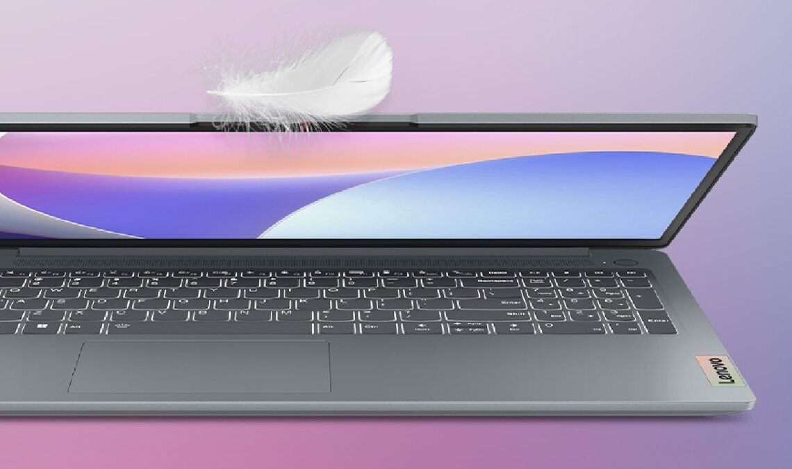 Cet ordinateur portable avec 1 To de mémoire et 16 Go de RAM est une option fantastique pour moins de 500 euros