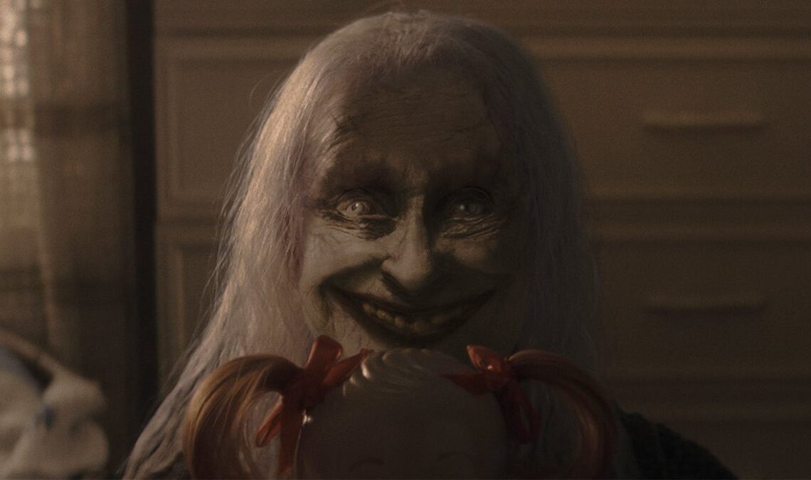 La bande-annonce exclusive de la nouvelle (et la dernière) livraison du fichier Warren montre le premier démon du Warren et le retour d'Annabelle