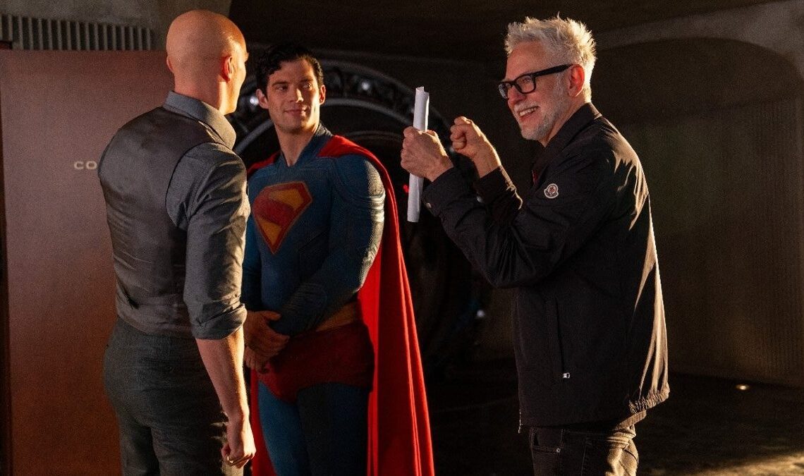 Le directeur de Superman, James Gunn, publie une vidéo de son débat intense sur le tournage avec David Korenswet