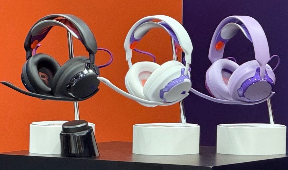 Trois écouteurs, trois prix très différents et le même objectif. Nous avons parlé à Simona Bara du grand pari de JBL Quantum