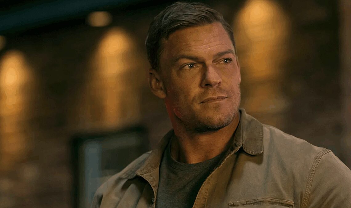 Alan Ritchson ne dégoûte pas DC, mais il y a un personnage qui ne toucherait rien au monde