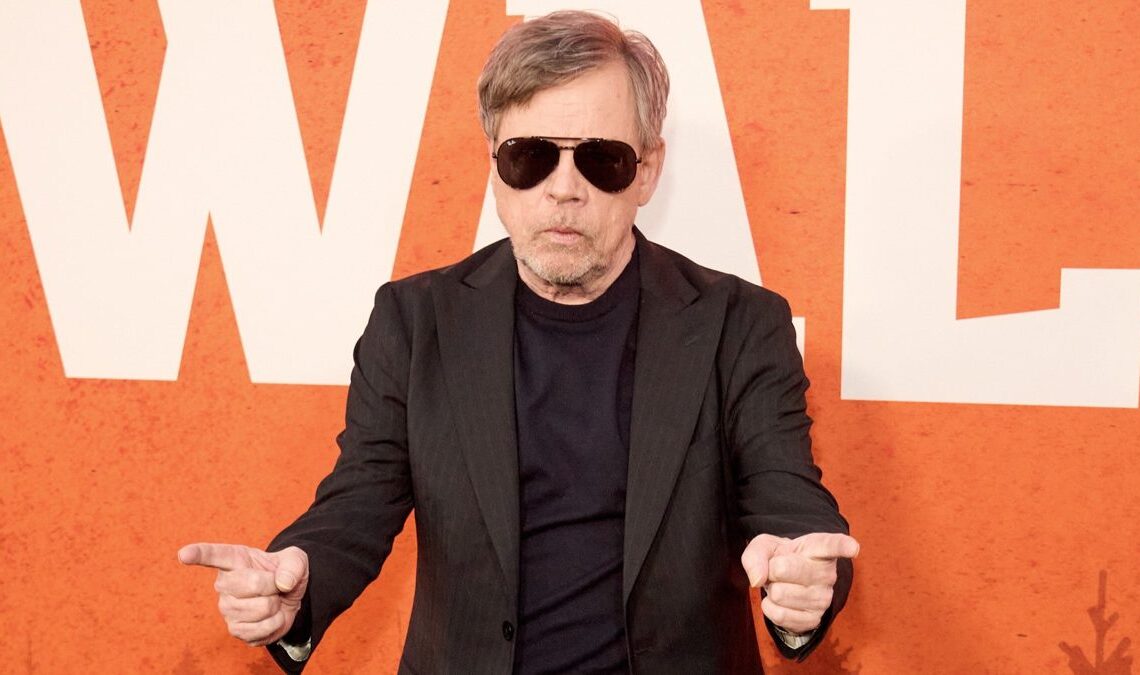 Mark Hamill ne voulait pas retourner à Star Wars comme Luke Skywalker, mais cela lui a fait changer d'avis
