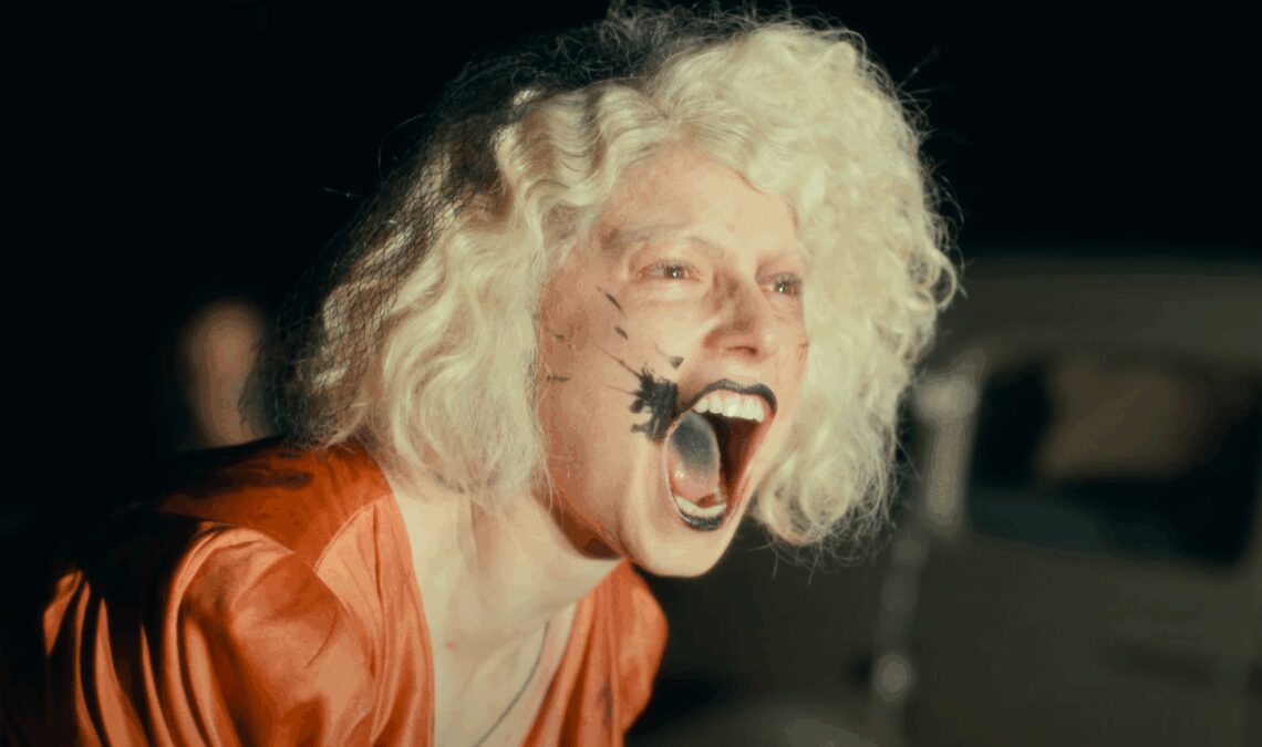 Regardez d'abord Christian Bale en tant que monstre de Frankenstein dans la nouvelle bande-annonce de la mariée