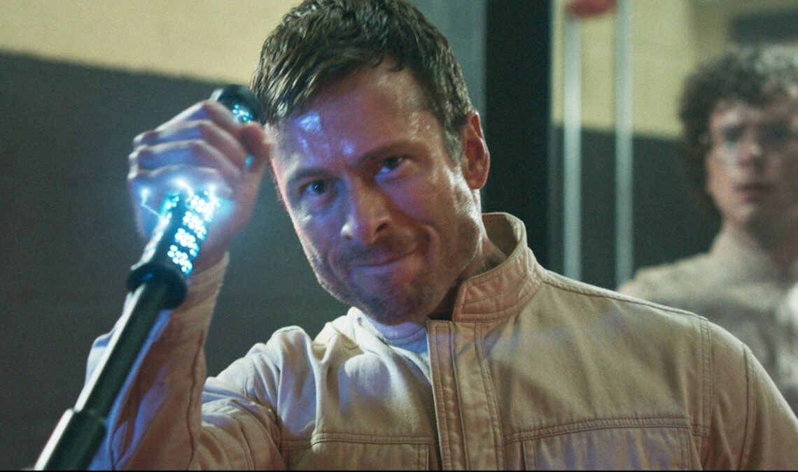 Glen Powell révèle comment Stephen King l'a « approuvé » pour le remake de Running Man