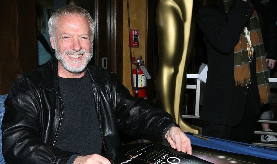 Une légende du cinéma nous quitte. Drew Struzan, auteur de certaines des affiches les plus emblématiques de l'histoire, est décédé