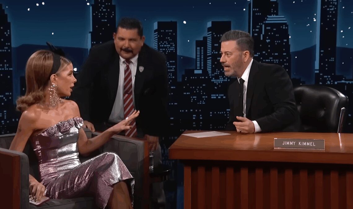 L'interview la plus surréaliste de l'année, sans aucun doute : la star d'Underworld, Kate Beckinsale, dit que le petit ami de sa fille a pondu deux œufs