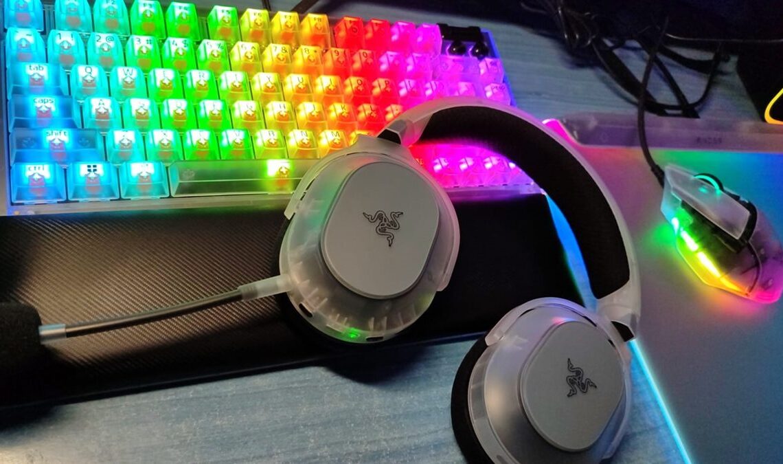 Analyse de la collection Razer Phantom White : qualité, style et fonctionnalité dans une configuration de haut niveau