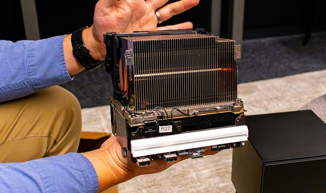 Valve parle de la nouvelle Steam Machine et pourquoi c'est le bon moment pour l'hybride console/PC