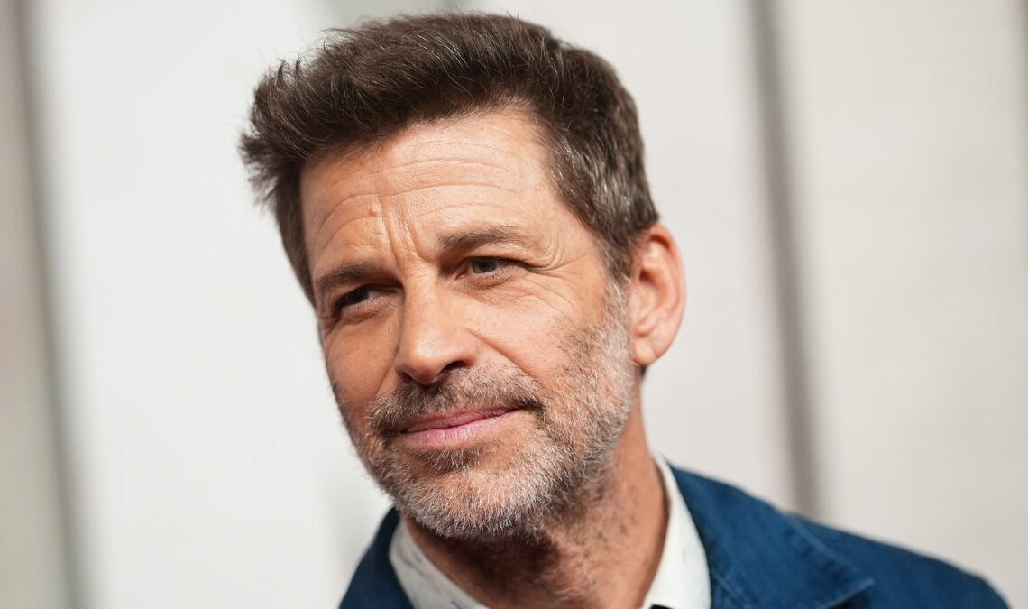 "Action lesbienne chaude" sont les mots clés pour comprendre le nouveau film de Zack Snyder