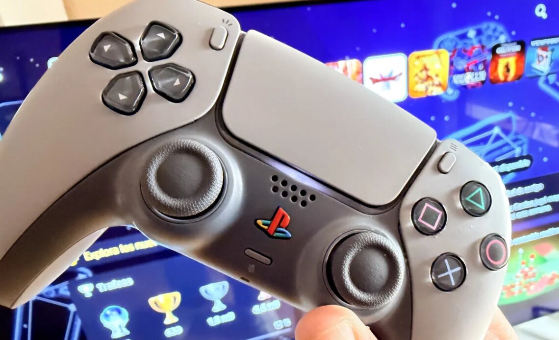 Je profite de la PS5 DualSense depuis 5 ans et c'est une des meilleures expériences sur console et PC aujourd'hui