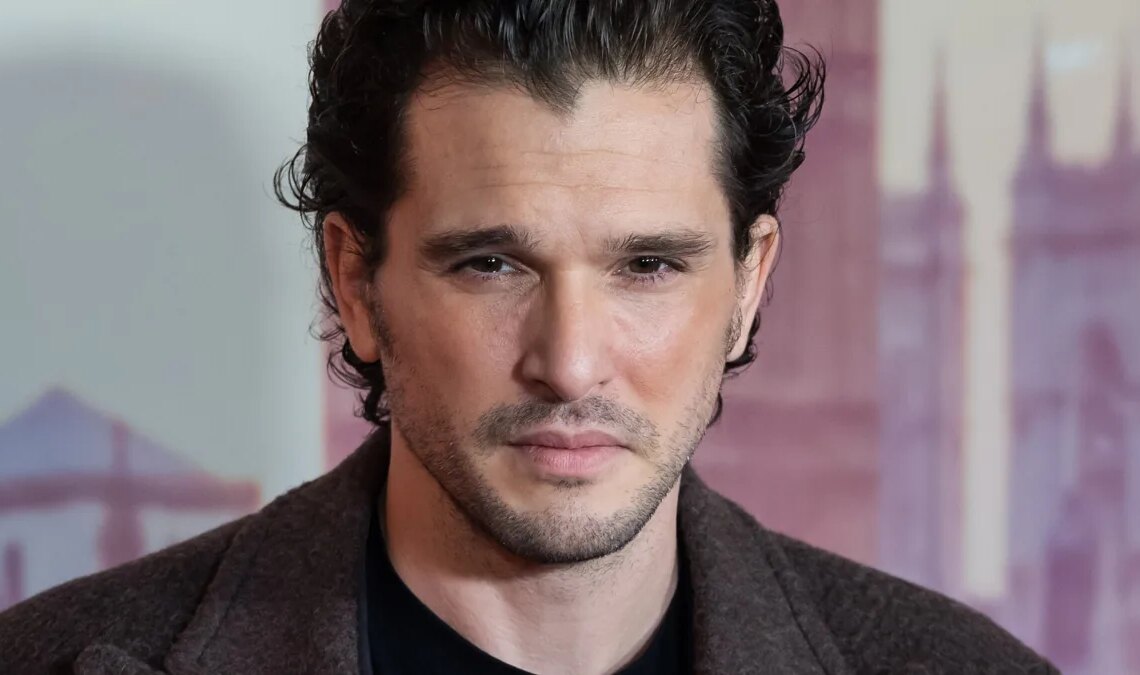 Kit Harington ne veut pas voir Jon Snow même en peinture. L'acteur explique pourquoi il ne jouera plus jamais le personnage qui lui a valu la célébrité