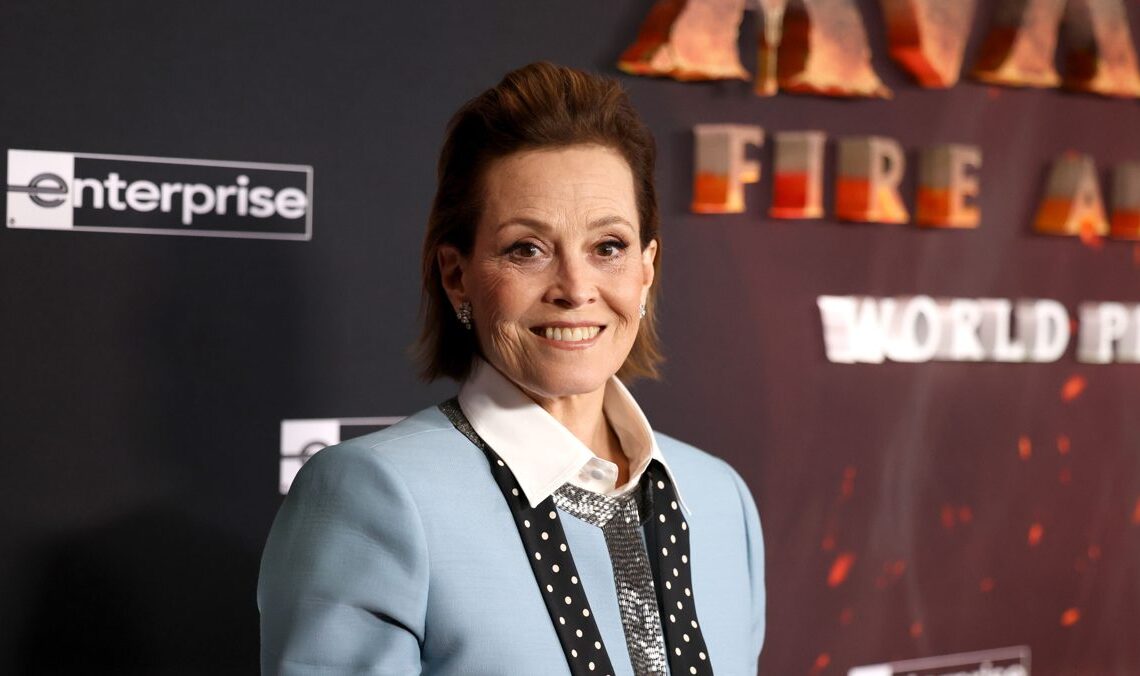 L'actrice principale d'Alien espère que les fans verront Avatar : Feu et Cendres plus d'une fois au cinéma