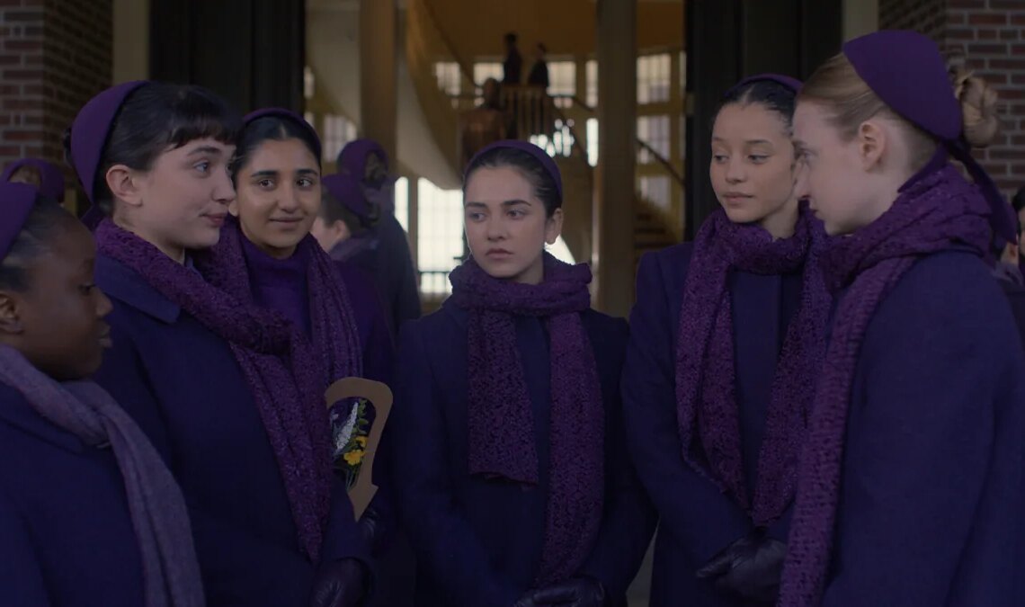 Les premières images officielles de la suite de The Handmaid's Tale arrivent, qui sortira en 2026