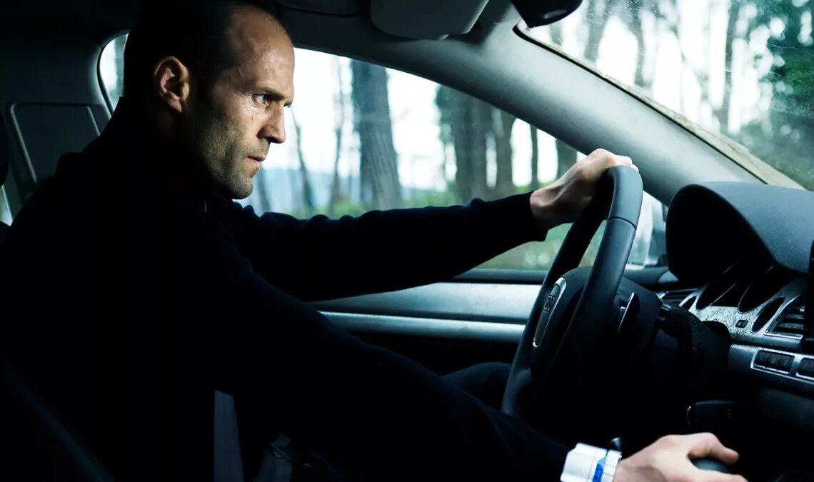 Prime Video et Netflix rivalisent avec la première de deux grands films d'action qui ont un point commun