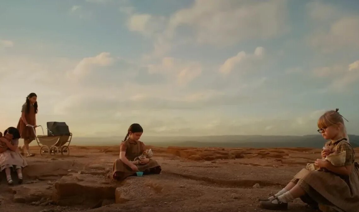 Que cela vous plaise ou non, il s'agit de l'une des premières les plus importantes de ces dernières années, et elle a fait ses débuts par surprise sur plusieurs plateformes de streaming.