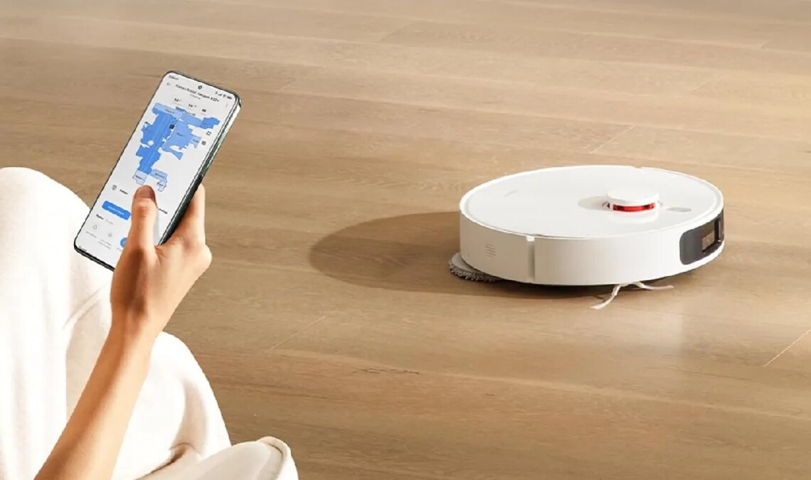 100 euros moins cher : le robot aspirateur le plus vendu de Xiaomi nettoie, frotte et se vide tout seul