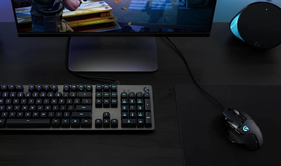 Cette souris Logitech G ne laisse personne indifférent grâce à plusieurs fonctionnalités dont peu de souris disposent.