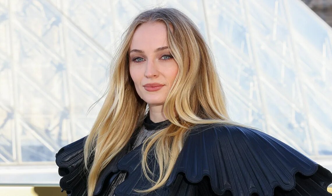 Sophie Turner nage à contre-courant avec un avis opposé à ses co-stars sur la fin de Game of Thrones