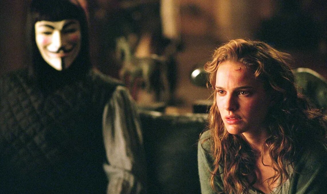 La scène de V for Vendetta que le studio n'a jamais voulu que vous voyiez est dévoilée