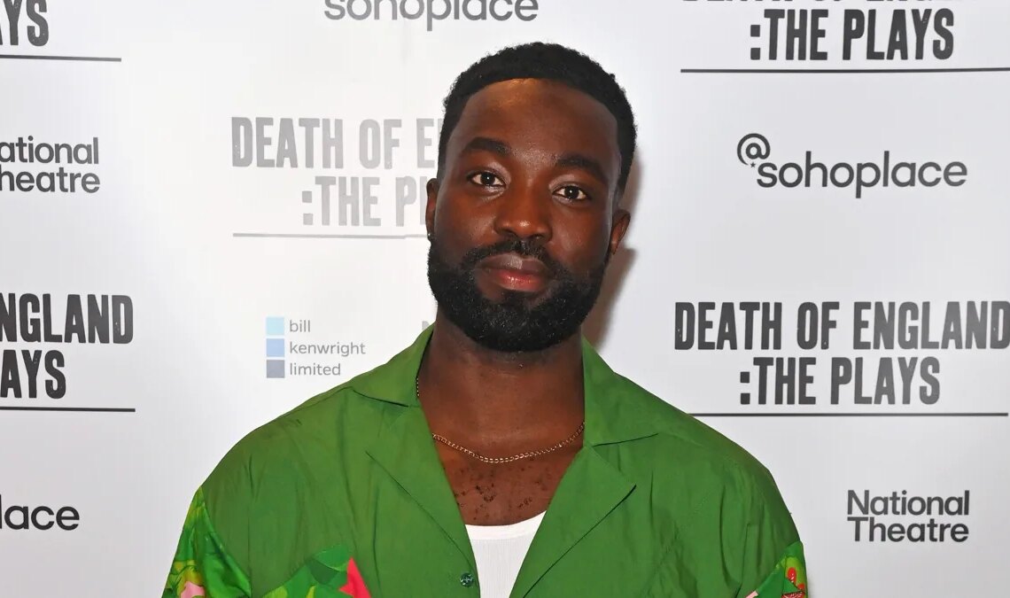 Le nouveau visage de Severus Snape entre sur scène avec un discours clair et fait face à la haine de certains fans