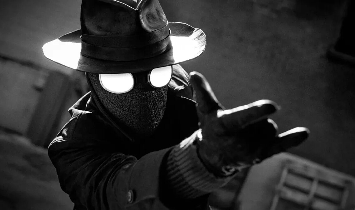 Le showrunner de Spider-Noir verse de l'eau froide sur les fans du héros rampant sur les murs de Marvel