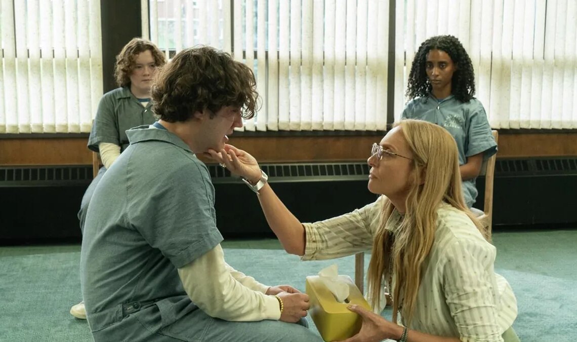 Peu de séries donnent plus de mauvaises ondes que cette production Netflix qui met en scène une grande star de l'horreur contemporaine