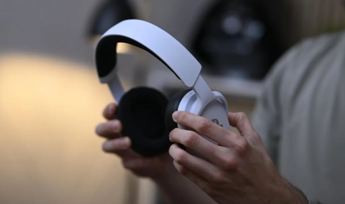 Analyse Trust GXT 499W Forta : le nouveau casque de jeu bon, joli et pas cher a les goûts de la PlayStation