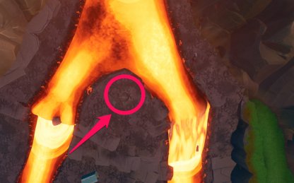 Gros plan sur la plus grande île de la rivière de lave 