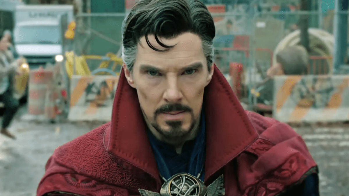 Cela allait être le costume de Benedict Cumberbatch dans l'une de ses variantes que l'on voit à peine dans Doctor Strange 2