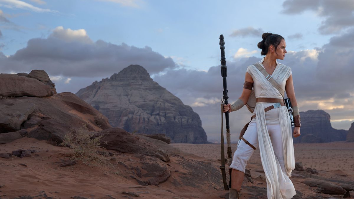 Daisy Ridley a révélé ses réflexions sur la fin de Rey dans Star Wars : The Rise of Skywalker