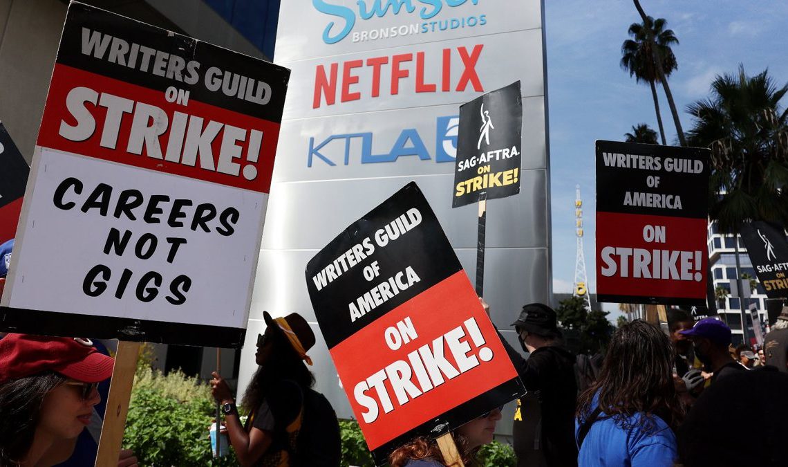 Demain, la grève des scénaristes d'Hollywood prend officiellement fin