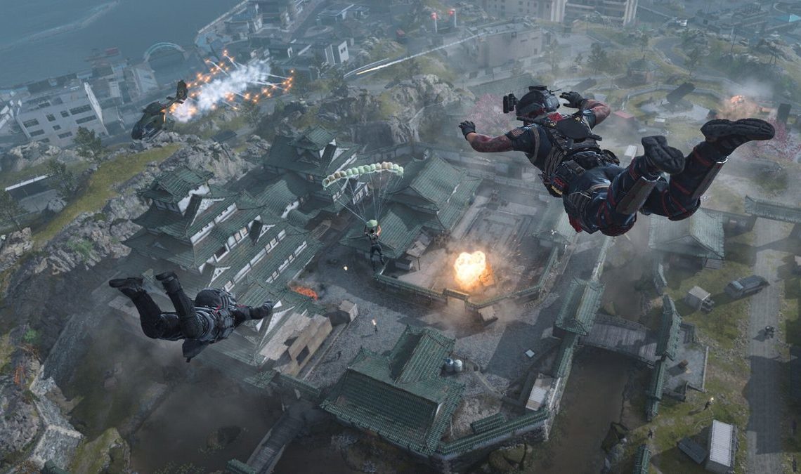 Activision menace de couper les parachutes des hackers de Warzone « pour rire »