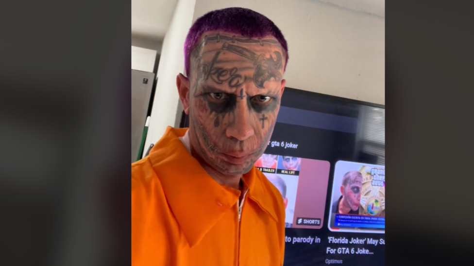 Le Joker de Floride a teint ses cheveux en violet pour renforcer ses poursuites judiciaires contre Rockstar