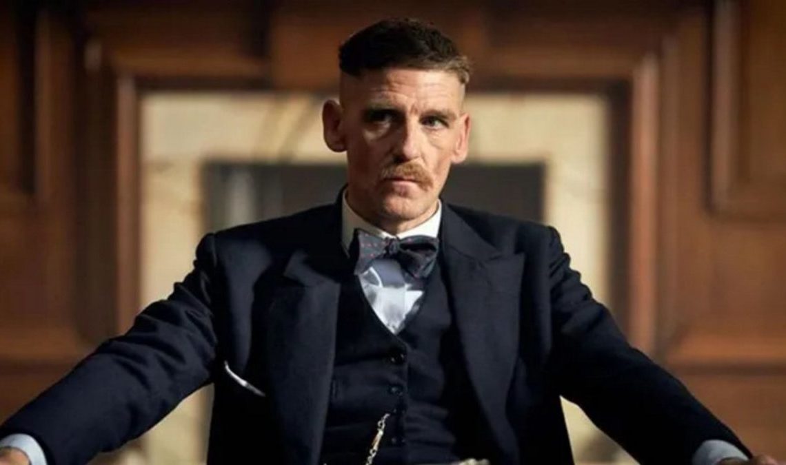 Cette star de Peaky Blinders a été attrapée avec de la drogue, son excuse est qu'il était "très impliqué dans le rôle"