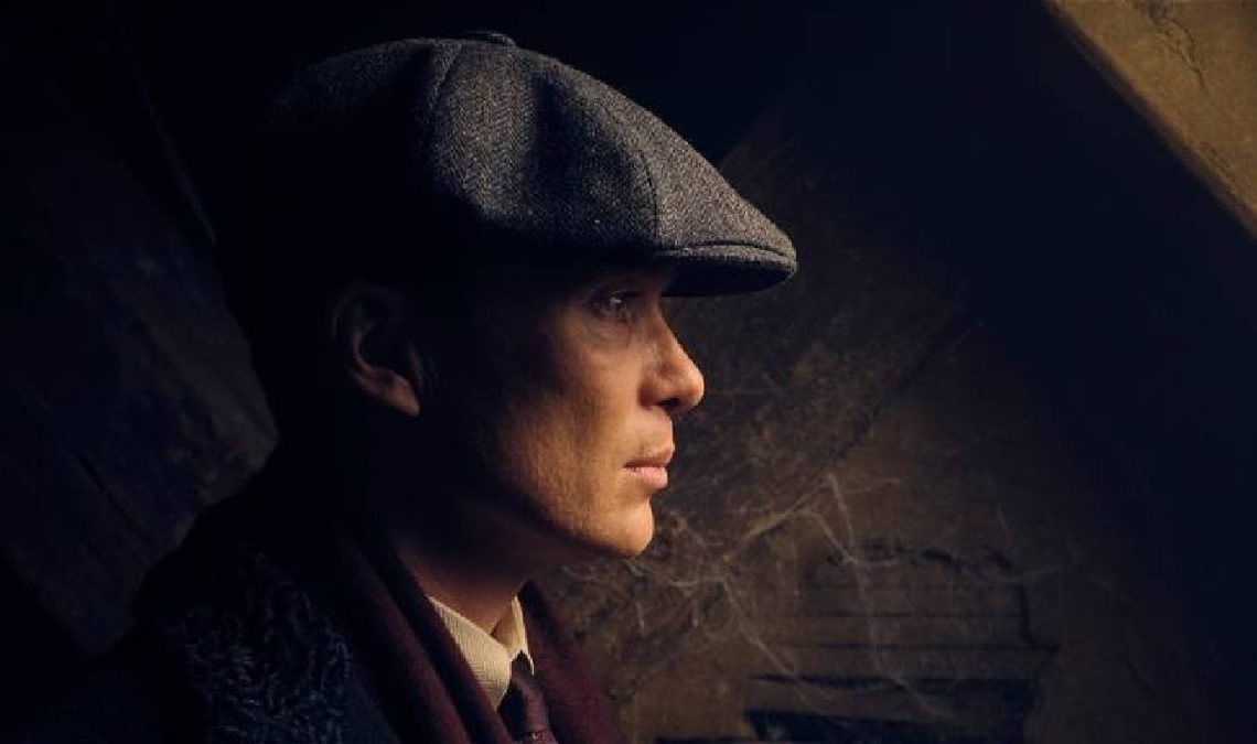 Cillian Murphy portera à nouveau le béret de Thomas Shelby dans le film Peaky Blinders