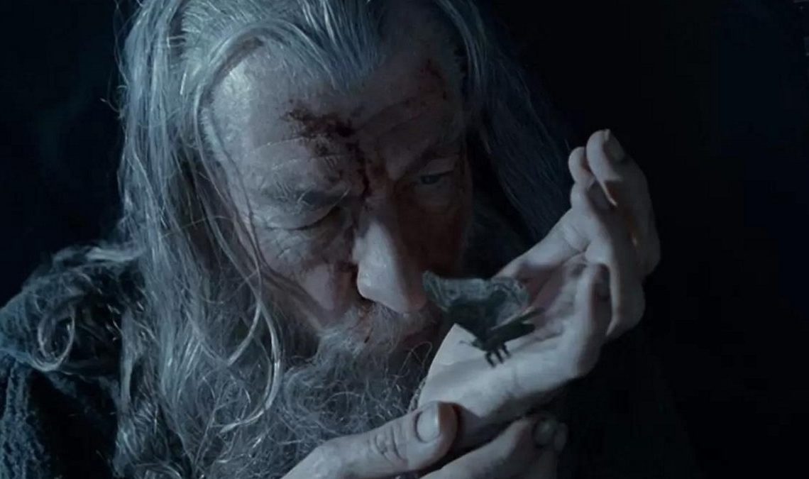 C'est ce que Gandalf dit au papillon de nuit dans la tour d'Orthanc