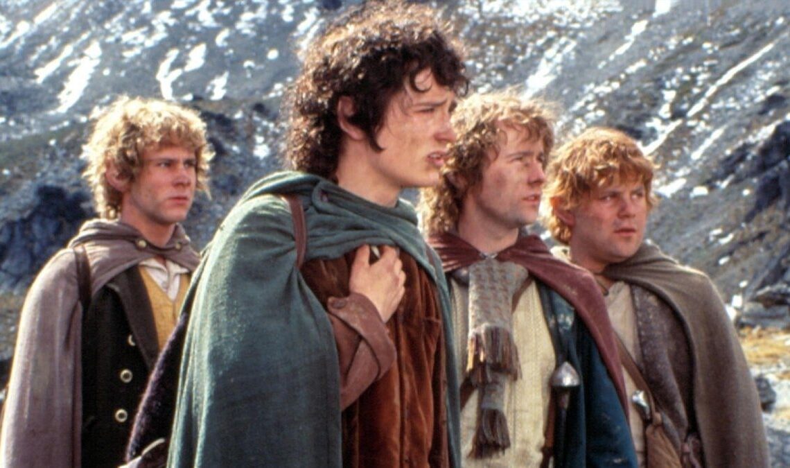 Les Hobbits (et Legolas) du Seigneur des Anneaux se réunissent pour une soirée amusante