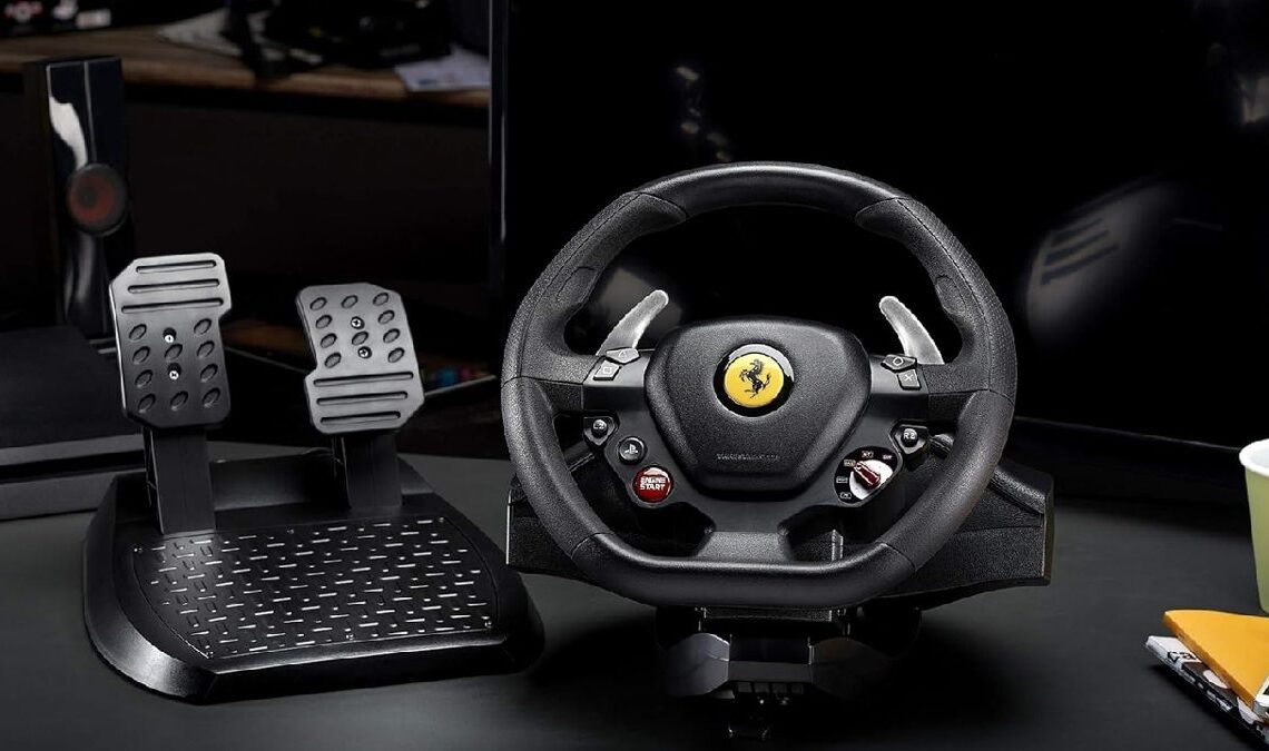 Ce volant de course très professionnel est une réplique de Ferrari et est parfait pour PS5