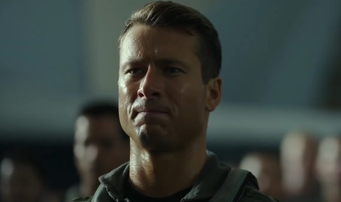 Glen Powell dit qu'il "a un rendez-vous" pour une nouvelle suite de Top Gun: Maverick