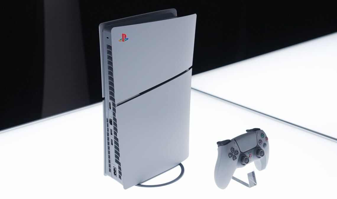 Ces nouvelles photos de la PS5 Pro 30th Anniversary Edition font ressortir tous ses détails