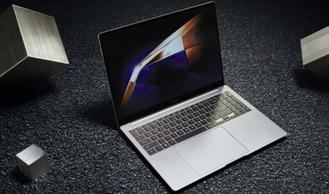 Ou vous êtes allergique aux offres ou vous allez être d'accord avec moi que cet ordinateur portable Samsung est le bar d'emblème de premier jour