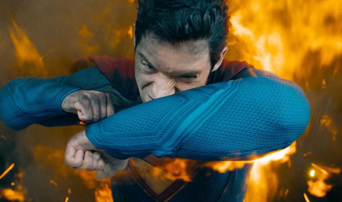 Cela semblait une erreur du film, mais James Gunn explique un détail de Superman que personne n'a négligé
