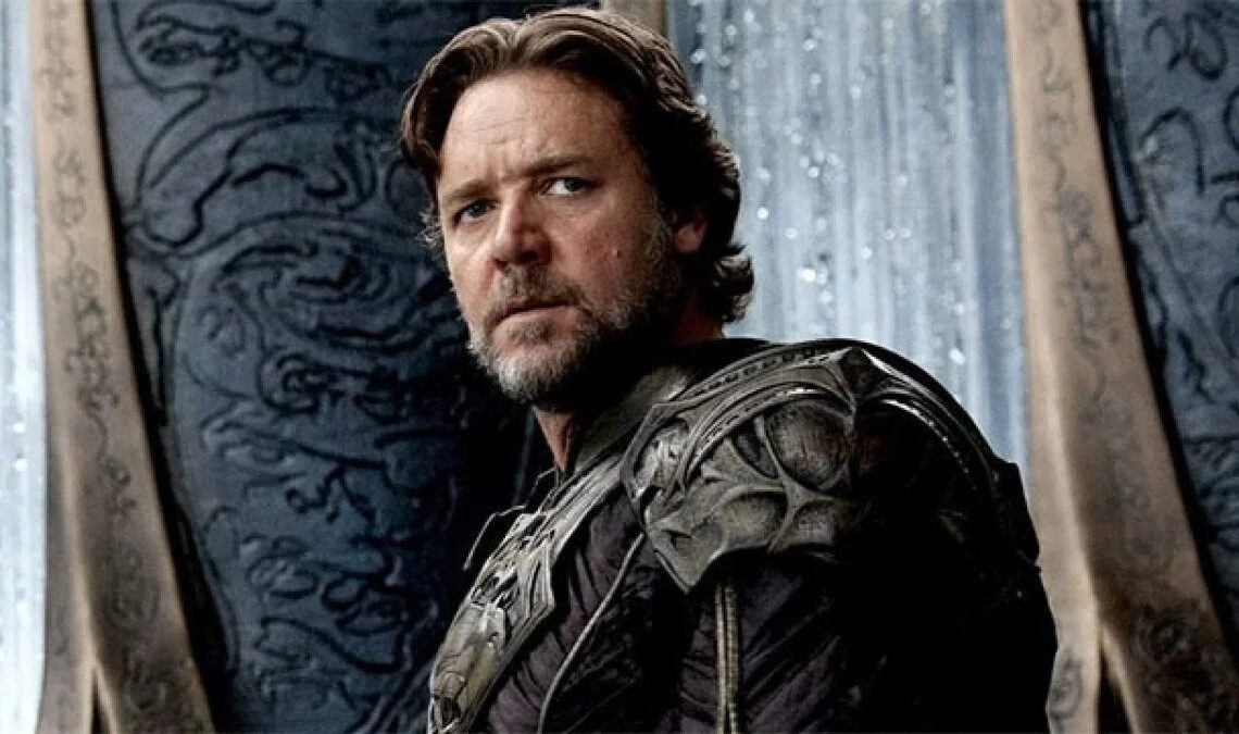 Russel Crowe révèle l'habitude qui lui a permis de réaliser son impressionnant changement physique