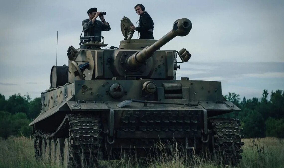 Un char s'infiltre derrière les lignes ennemies dans cette première de Prime Video qui déferle sur l'Espagne
