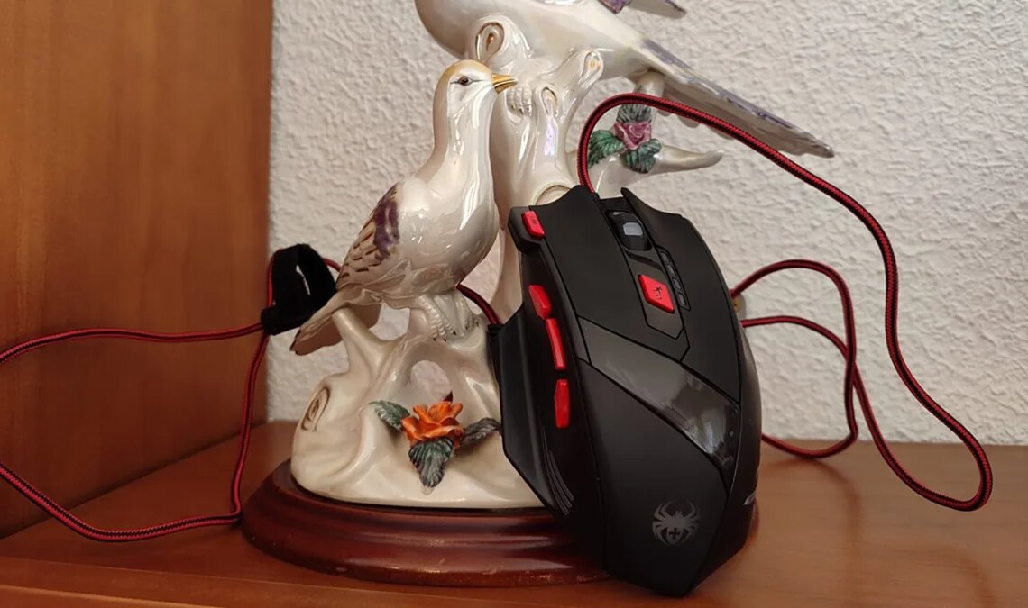 Test de la souris Zelotes T90 : l'une des meilleures options économiques pour une utilisation quotidienne et les jeux occasionnels