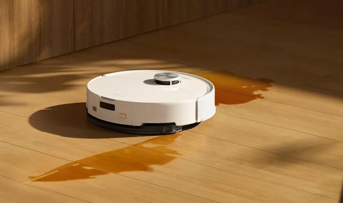 La star des soldes de printemps d'Amazon aspire, nettoie et est à un prix imbattable. Ce robot aspirateur est une bonne affaire