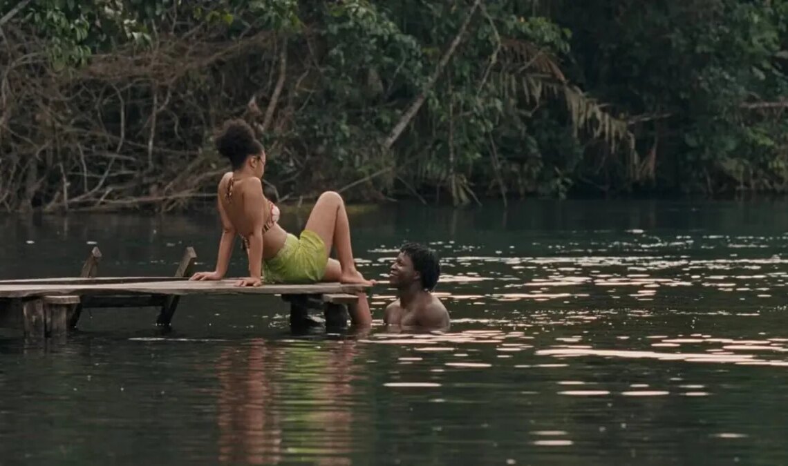 Ce n'est pas une adaptation fidèle, mais elle fait l'objet de critiques considérables et vise à être l'une des premières les plus importantes de l'année.