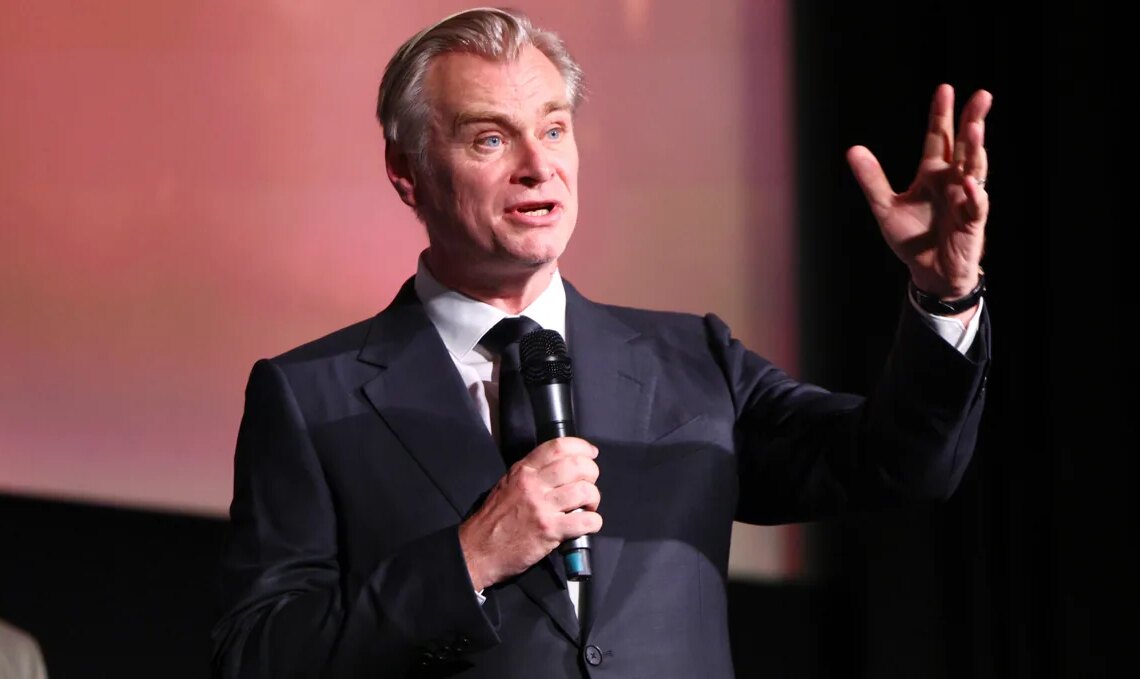 Christopher Nolan répond aux critiques de L'Odyssée et justifie ses changements les plus controversés, y compris la nouvelle fin
