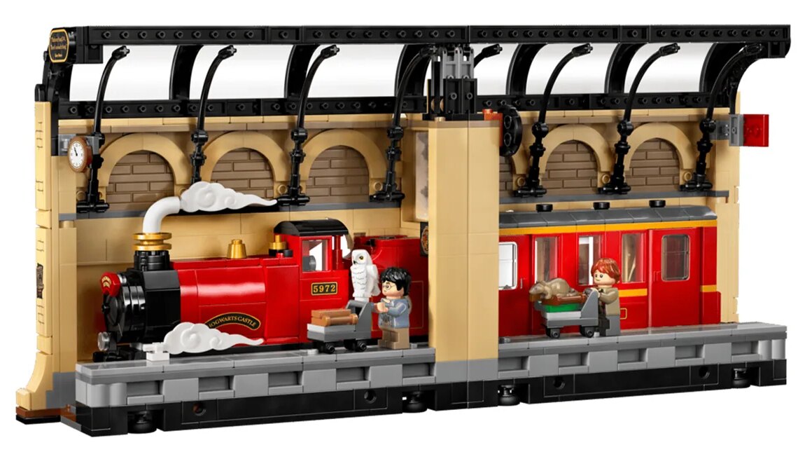 Le célèbre LEGO Poudlard Express baisse de prix pour une durée limitée