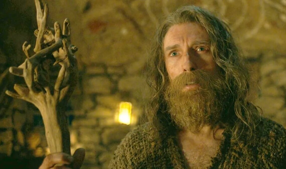 Nous avons notre premier aperçu du Gandalf définitif du Seigneur des Anneaux : Les Anneaux du Pouvoir, et il arrive de la manière la plus inattendue